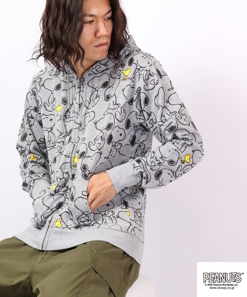 PEANUTS(ピーナッツ)の「PEANUTS スヌーピー スウェット パーカー 裏毛(パーカー・レディース・ブラック/杢グレー/ネイビー/チャコール・L/M/S)」の18枚目の写真