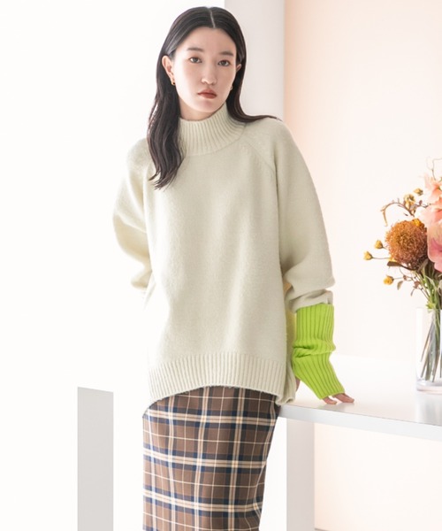 LOWRYS FARM（ローリーズファーム）の「モチモチハイネック　344678（ニット/セーター・レディース・アイボリー/ブラック/ライトグレー/ブルー/オレンジ・FREE）」の7枚目の写真