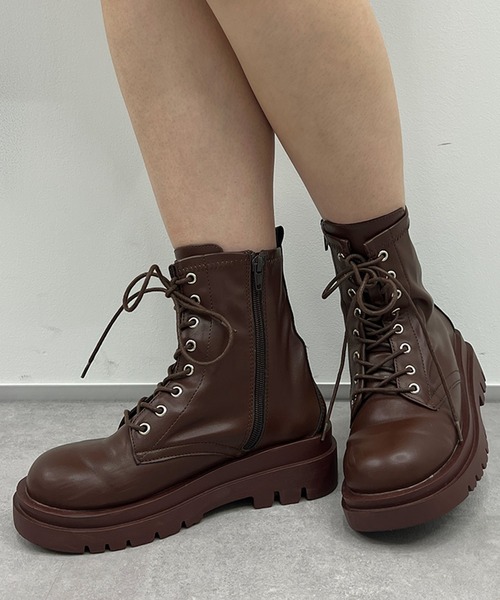 kutir（クティール）の「レースアップブーツ（ブーツ・レディース・ブラック/ベージュ/ブラウン・SMALL/MEDIUM/LARGE/X-LARGE）」の7枚目の写真