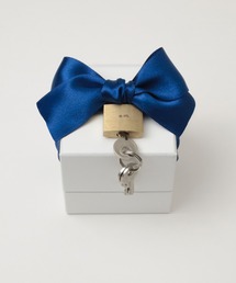 e.m.（イーエム）の「GIFTBOX KEY ネックレス・ピアスボックス（ラッピングキット）」