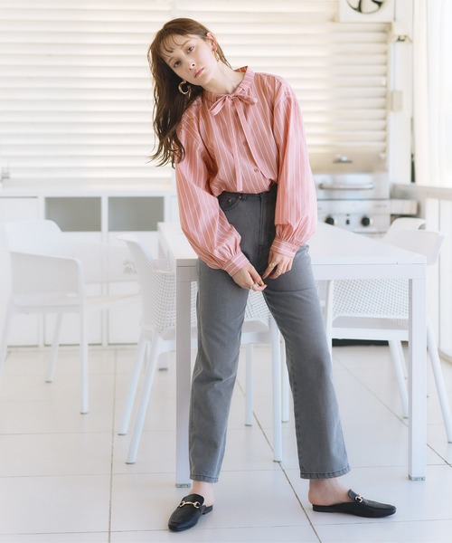 titivate（ティティベイト）の「ﾘﾎﾞﾝ付ｼｬﾂﾌﾞﾗｳｽ（シャツ/ブラウス・レディース・ブルー/ピンク/オフホワイト・FREE）」の12枚目の写真