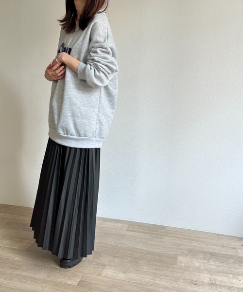 ISOOK（アイスー）の「【ZOZO限定】Our.logo sweat / Our.ロゴスウェット（スウェット・レディース・グレー/エメラルドブルー・FREE）」の11枚目の写真