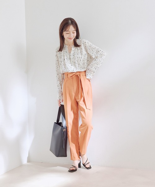 VIS(ビス)の「【洗える・防シワ】フロントタック長袖ブラウス(シャツ/ブラウス・レディース・ホワイト/ブラック/ピンク/ライトグリーン/ラベンダー/ホワイト系その他/ピンク系その他・L/M)」の9枚目の写真