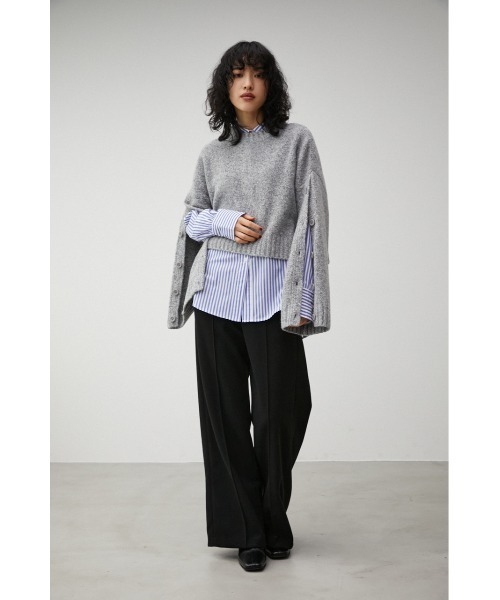 AZUL by moussy（アズールバイマウジー）の「2WAY BUTTON DESIGN SLEEVE KNIT/2WAYボタンデザインスリーブニット（ニット/セーター・レディース・オフホワイト/グレー/ネイビー・FREE）」の16枚目の写真