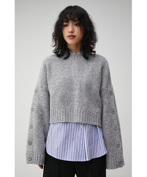 AZUL by moussy（アズールバイマウジー）の「2WAY BUTTON DESIGN SLEEVE KNIT/2WAYボタンデザインスリーブニット（ニット/セーター・レディース・オフホワイト/グレー/ネイビー・FREE）」の18枚目の写真