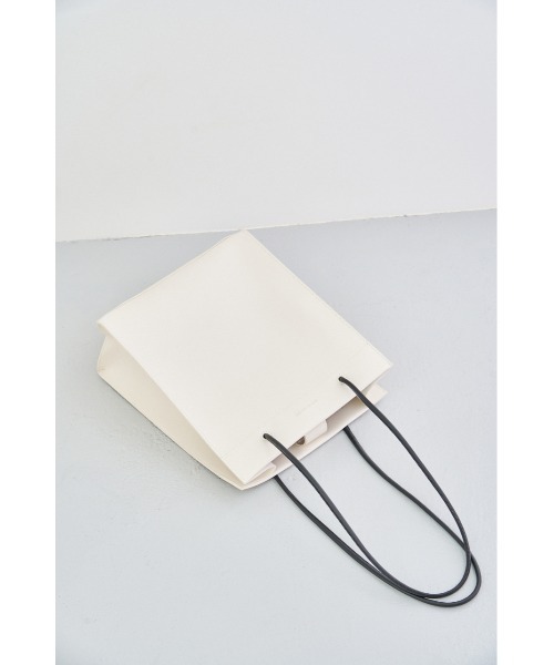 AZUL by moussy(アズールバイマウジー)の「NARROW HANDLE SHOPPER BAG Ⅲ/ナローハンドルショッパーバッグⅢ(トートバッグ・レディース・ブラック/ライトグリーン/アイボリー/オレンジ/ホワイト系その他・FREE)」の8枚目の写真