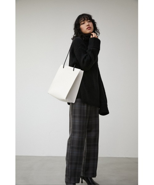 AZUL by moussy(アズールバイマウジー)の「NARROW HANDLE SHOPPER BAG Ⅲ/ナローハンドルショッパーバッグⅢ(トートバッグ・レディース・ブラック/ライトグリーン/アイボリー/オレンジ/ホワイト系その他・FREE)」の12枚目の写真