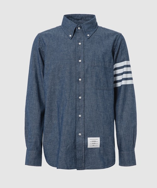 THOM BROWNE(トムブラウン)の「STRAIGHT FIT BUTTON-DOWN LONG SLEEVE SHIRT W/ PRINTED 4 BAR SLEEVE IN CHAMBRAY(シャツ/ブラウス・メンズ・ブルー・1/2)」の1枚目の写真