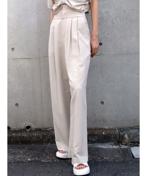 EMODA(エモダ)の「スーパーハイウエストワイドパンツ(その他パンツ・レディース・ブラック/その他/ベージュ・SMALL/MEDIUM)」の8枚目の写真