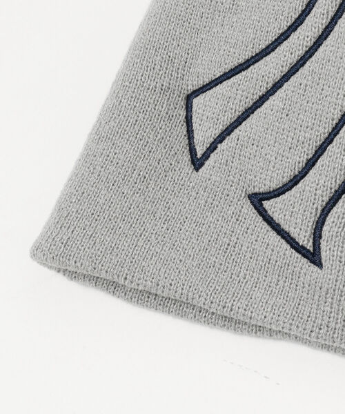 NEW ERA(ニューエラ)の「NEW ERA × BEAMS / 別注 Logo Emblem Beanie(ニットキャップ/ビーニー・メンズ・ブラック/グレー/ネイビー・ONE SIZE)」の4枚目の写真