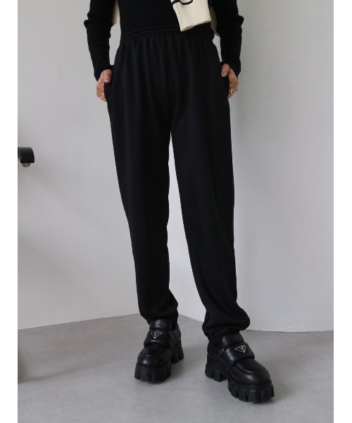 TRUNC（トランクエイティーエイト）の「Slim Fit Jogger Pants（スウェットパンツ・レディース・ブラック/ベージュ・SMALL/MEDIUM）」の12枚目の写真