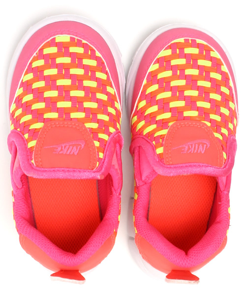 NIKE(ナイキ)の「NIKEフリーウーブンTD14cm~16cm(スニーカー・キッズ・ブラック/ピンク・14cm/16cm/15cm)」の10枚目の写真