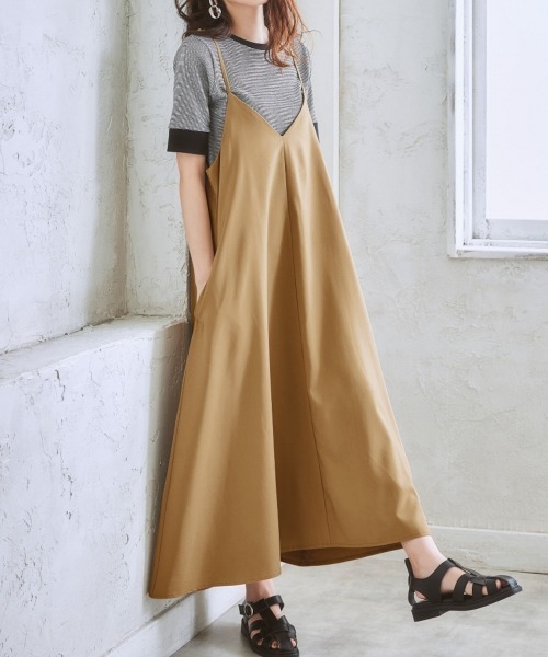 nissen（ニッセン）の「キャミソールワンピース（ワンピース・レディース・ブラック/グレイッシュブルー/ベージュ/ネイビー・LL/S/M/L）」の2枚目の写真