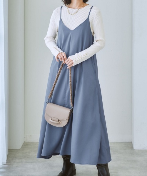 nissen（ニッセン）の「キャミソールワンピース（ワンピース・レディース・ブラック/グレイッシュブルー/ベージュ/ネイビー・LL/S/M/L）」の4枚目の写真