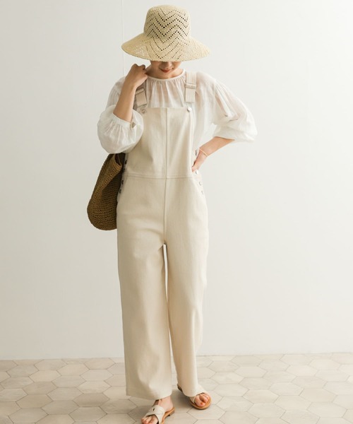 URBAN RESEARCH DOORS（アーバンリサーチドアーズ）の「コットンサロペット（サロペット/オーバーオール・レディース・ナチュラル/ワンウォッシュ・MEDIUM）」の2枚目の写真