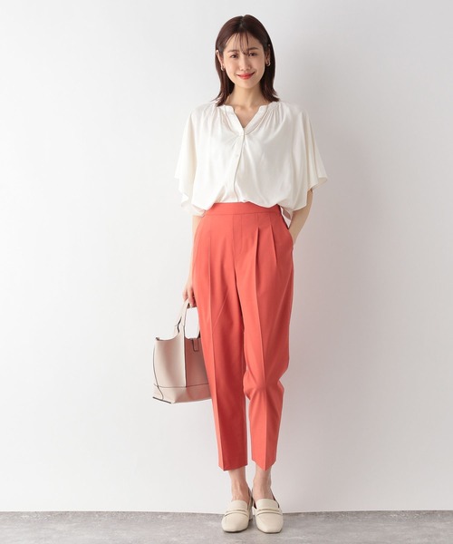 GLOBAL WORK（グローバルワーク）の「さらさらリラックスブラウス半袖/163460（シャツ/ブラウス・レディース・ライトブルー/ピンクベージュ/オフホワイト/ライトグリーン/ダークネイビー/オレンジ/ロイヤルブルー/ライトグレー/ブラック・SMALL/MEDIUM/LARGE）」の14枚目の写真