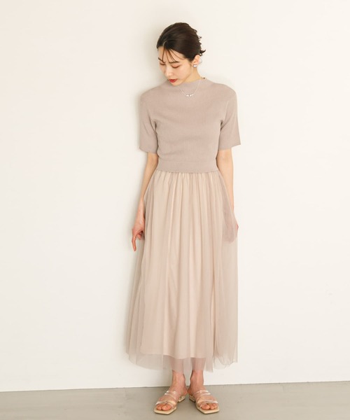 HEYUMM(ヘユム)の「チュールドッキングニットワンピース(ワンピース・レディース・ブラック/アイボリー/ライトベージュ・ONE/S)」の9枚目の写真