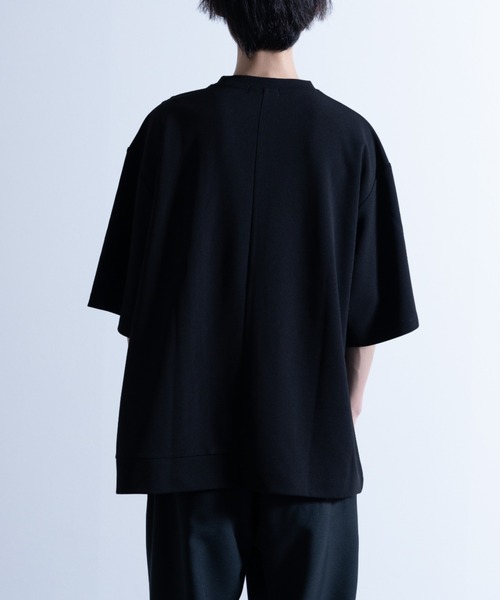 NYLAUS（ナイラス）の「ストレッチアムンゼン ブロックライン切り替え ショートスリーブ ビッグTシャツ（Tシャツ/カットソー・メンズ・ブラック/グレイッシュベージュ/グレイッシュブルー/ホワイト/チャコール・M/L）」の14枚目の写真