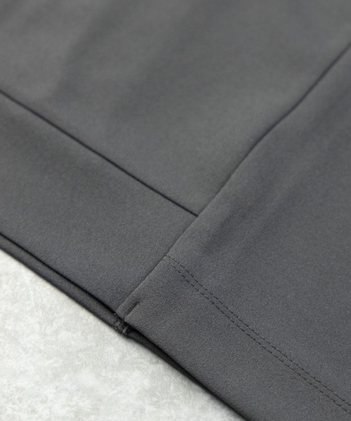 NYLAUS（ナイラス）の「ストレッチアムンゼン ブロックライン切り替え ショートスリーブ ビッグTシャツ（Tシャツ/カットソー・メンズ・ブラック/グレイッシュベージュ/グレイッシュブルー/ホワイト/チャコール・M/L）」の17枚目の写真