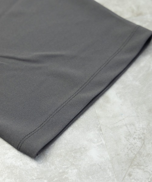 NYLAUS（ナイラス）の「ストレッチアムンゼン ブロックライン切り替え ショートスリーブ ビッグTシャツ（Tシャツ/カットソー・メンズ・ブラック/グレイッシュベージュ/グレイッシュブルー/ホワイト/チャコール・M/L）」の13枚目の写真