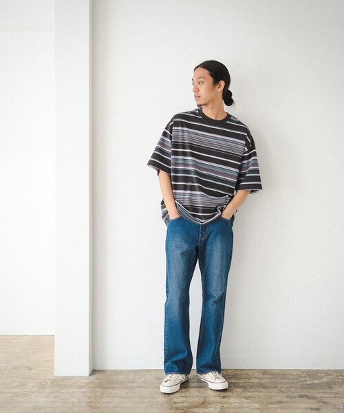 BEAMS（ビームス）の「BEAMS / マルチボーダー Tシャツ（Tシャツ/カットソー・メンズ・ホワイト/ナチュラル/ブラック・M/L/S/XL）」の9枚目の写真