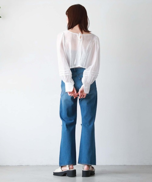 archives(アルシーヴ)の「2WAYコンパクトシアーブラウス(シャツ/ブラウス・レディース・ブラック/ブルー/オレンジ/オフホワイト・MEDIUM)」の11枚目の写真