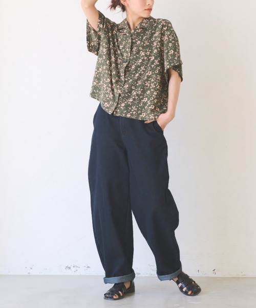 Libra Cue(リブラ キュー)の「ヴィンテージフラワーオープンカラーシャツ(シャツ/ブラウス・レディース・ブラウン/グリーン・FREE)」の10枚目の写真