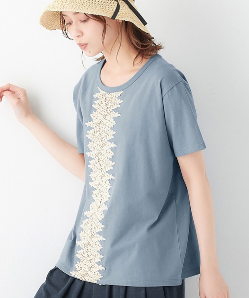 Viola e Viola（ヴィオラエヴィオラ）の「ガーデンレースプルオーバー（Tシャツ/カットソー・レディース・ブラック/ベージュ/ブルー・XX-LARGE/LARGE/X-LARGE/MEDIUM）」の3枚目の写真