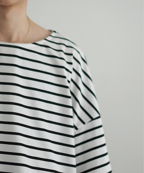 WhoWhat(フーワット)の「who what 5X CUT-SEW <SHORT SLEEVE>(Tシャツ/カットソー・メンズ・ホワイト×ブラック/ブラック×ホワイト・F)」の6枚目の写真