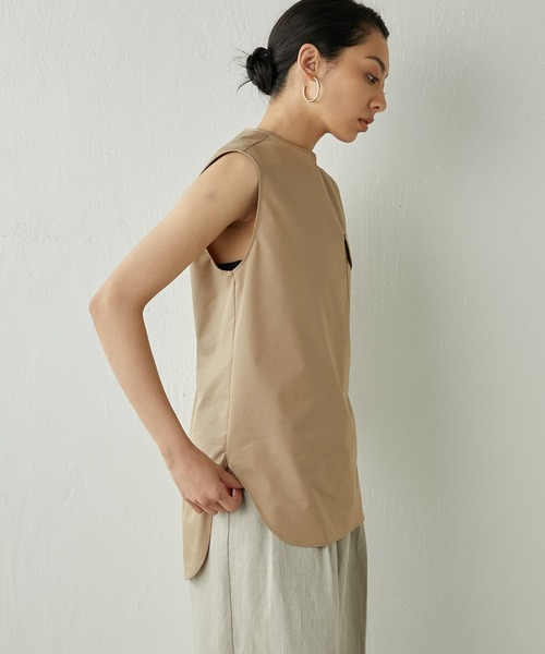 美品＊Whim Gazette タイプライターボリュームブラウス ベージュ ボリュームブラウス（シャツ/ブラウス）｜Whim Gazette（ウィム