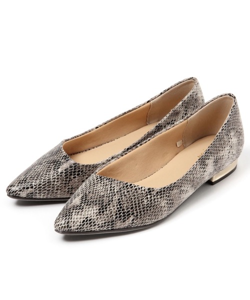 saloon（サルーン）の「SALOON(サルーン)/ポインテッドパンプス（パンプス・レディース・ライトグレー/ブラック/ライラック/その他1・SMALL/MEDIUM/LARGE）」の4枚目の写真