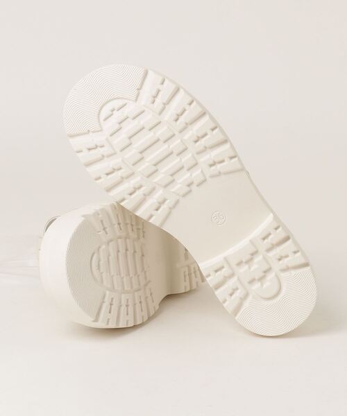 mebole(メボレ)の「トラックソールグルカサンダル(サンダル・レディース・ホワイト/ブラック・SMALL/MEDIUM/LARGE)」の3枚目の写真