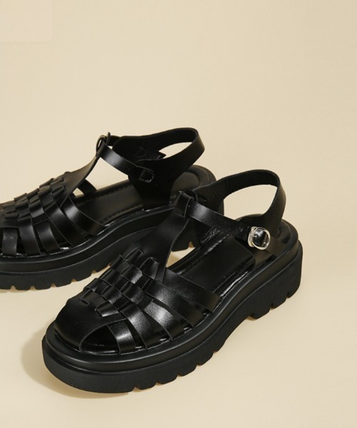 mebole(メボレ)の「トラックソールグルカサンダル(サンダル・レディース・ホワイト/ブラック・SMALL/MEDIUM/LARGE)」の12枚目の写真