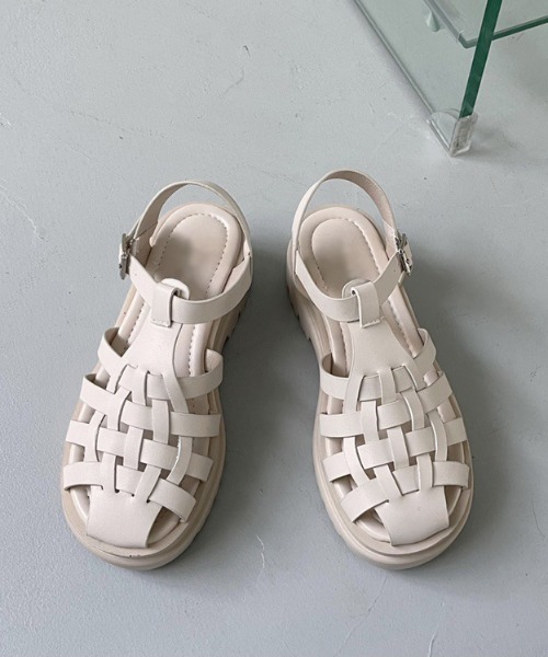 mebole(メボレ)の「トラックソールグルカサンダル(サンダル・レディース・ホワイト/ブラック・SMALL/MEDIUM/LARGE)」の13枚目の写真