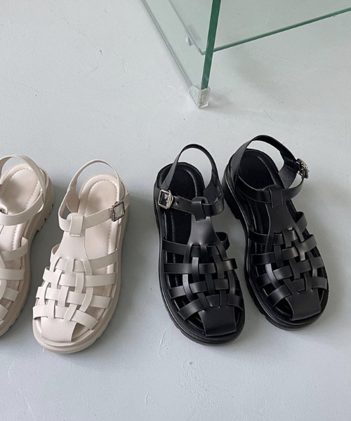 mebole(メボレ)の「トラックソールグルカサンダル(サンダル・レディース・ホワイト/ブラック・SMALL/MEDIUM/LARGE)」の6枚目の写真