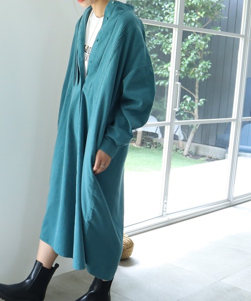 AMERICAN HOLIC(アメリカンホリック)の「バンドカラーコーデュロイシャツワンピース(シャツワンピース・レディース・チャコールグレー/ブルーグリーン/ライトベージュ・M/L)」の17枚目の写真