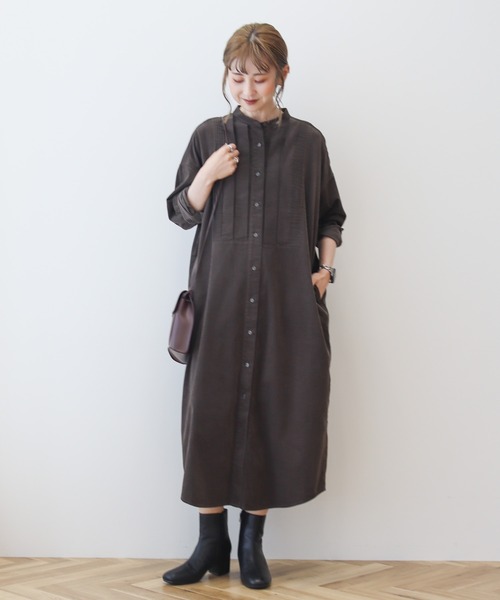 AMERICAN HOLIC(アメリカンホリック)の「バンドカラーコーデュロイシャツワンピース(シャツワンピース・レディース・チャコールグレー/ブルーグリーン/ライトベージュ・M/L)」の9枚目の写真