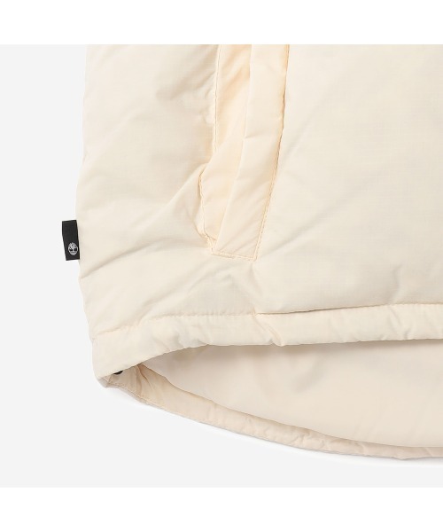 Timberland（ティンバーランド）の「レディース リサイクル ダウン パファー ジャケット（ダウンジャケット/コート・レディース・ブラック/ホワイト・LARGE/MEDIUM/SMALL）」の7枚目の写真