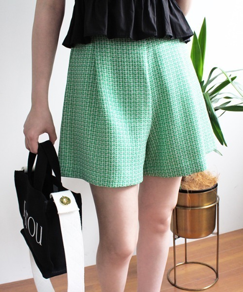 MODE ROBE(モードローブ)の「チェックタックショートパンツ(その他パンツ・レディース・グリーン/アイボリー/ブラック・M/S)」の3枚目の写真