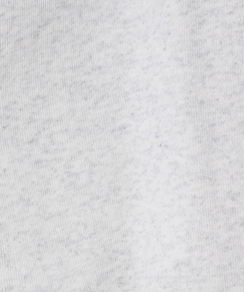 LOWRYS FARM（ローリーズファーム）の「シンプルロゴウラケロングスリーブ　966724（スウェット・キッズ・ネイビー/グレー/チャコールグレー/アイボリー/ブルー系その他/ホワイト/レッド/グレー系その他・110cm/150cm/140cm/120cm/130cm）」の17枚目の写真