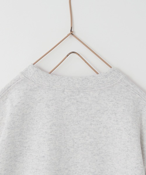 LOWRYS FARM（ローリーズファーム）の「シンプルロゴウラケロングスリーブ　966724（スウェット・キッズ・ネイビー/グレー/チャコールグレー/アイボリー/ブルー系その他/ホワイト/レッド/グレー系その他・110cm/150cm/140cm/120cm/130cm）」の13枚目の写真