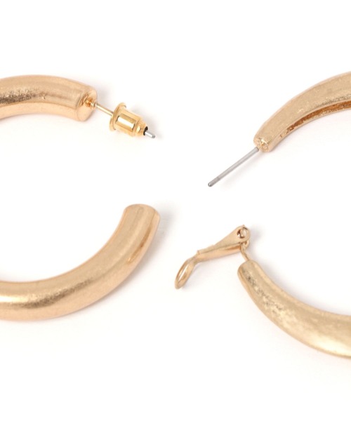 FOREVER 21（フォーエバー トゥエンティーワン）の「3SETフープピアス2（ピアス（両耳用）・レディース・ゴールド・FREE）」の4枚目の写真