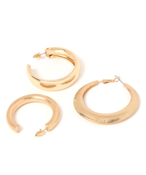 FOREVER 21（フォーエバー トゥエンティーワン）の「3SETフープピアス2（ピアス（両耳用）・レディース・ゴールド・FREE）」の3枚目の写真