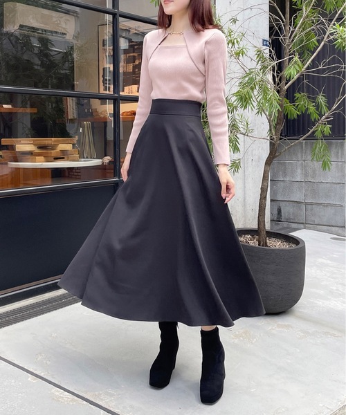 美品♡ピンクハウス かぎ針ニットコサージュ付き ベルテッドコート 黒 M-L相当 one way（ワンウェイ）の「ビット付きテレコニット（ニット