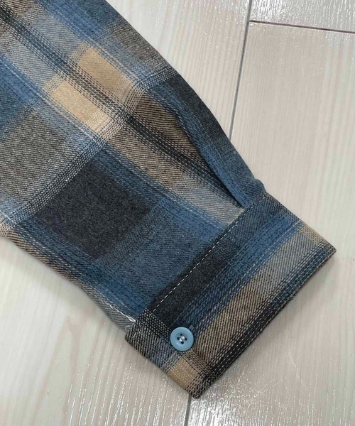 NANEA（ナネア）の「微起毛ドロップショルダーチェックシャツ（シャツ/ブラウス・レディース・ブルー・SMALL/MEDIUM/LARGE/X-LARGE）」の14枚目の写真