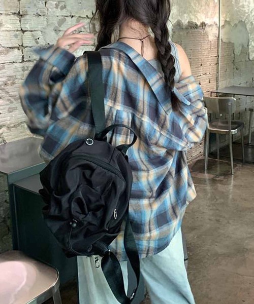 NANEA（ナネア）の「微起毛ドロップショルダーチェックシャツ（シャツ/ブラウス・レディース・ブルー・SMALL/MEDIUM/LARGE/X-LARGE）」の6枚目の写真