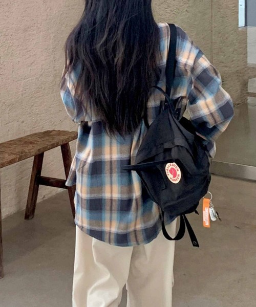 NANEA（ナネア）の「微起毛ドロップショルダーチェックシャツ（シャツ/ブラウス・レディース・ブルー・SMALL/MEDIUM/LARGE/X-LARGE）」の10枚目の写真
