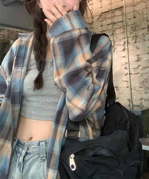 NANEA（ナネア）の「微起毛ドロップショルダーチェックシャツ（シャツ/ブラウス・レディース・ブルー・SMALL/MEDIUM/LARGE/X-LARGE）」の21枚目の写真