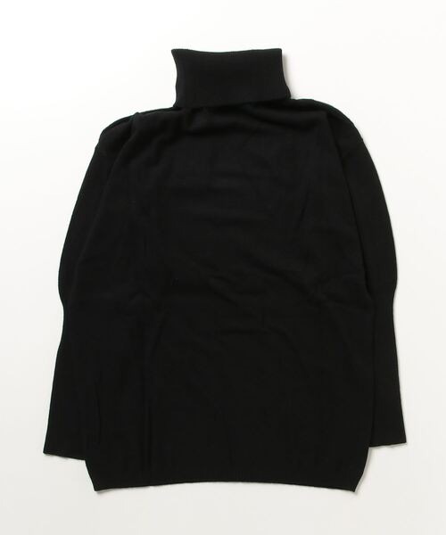 Guess(ゲス)の「Eve Cutout Shoulder Sweater(ニット/セーター・レディース・ベージュ/ブラック・X-SMALL/MEDIUM/SMALL)」の8枚目の写真