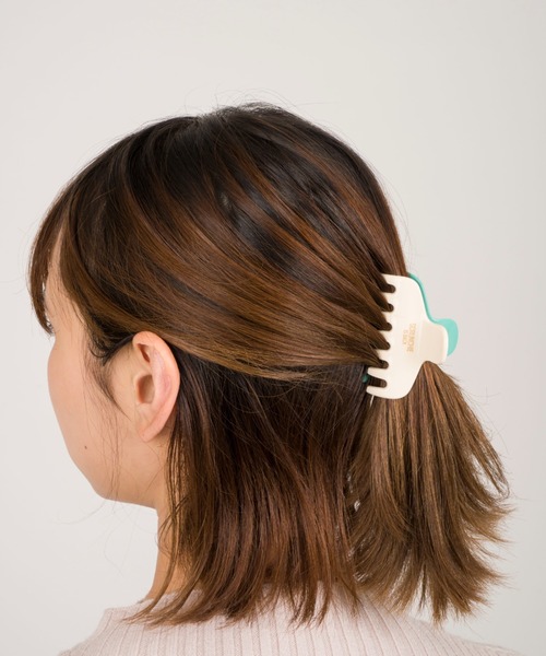 アッカ*ストーン付き　ヘアクリップ　バレッタ 売れ筋希少 アッカ*ストーン付き ヘアクリップ バレッタ